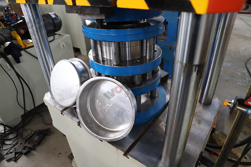 100噸電機端蓋拉伸液壓機_100T四柱拉伸液壓機 100噸電機端蓋拉伸液壓機_100T四柱拉伸液壓機