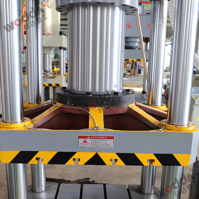 315噸拉伸液壓機油缸 315噸拉伸液壓機油缸