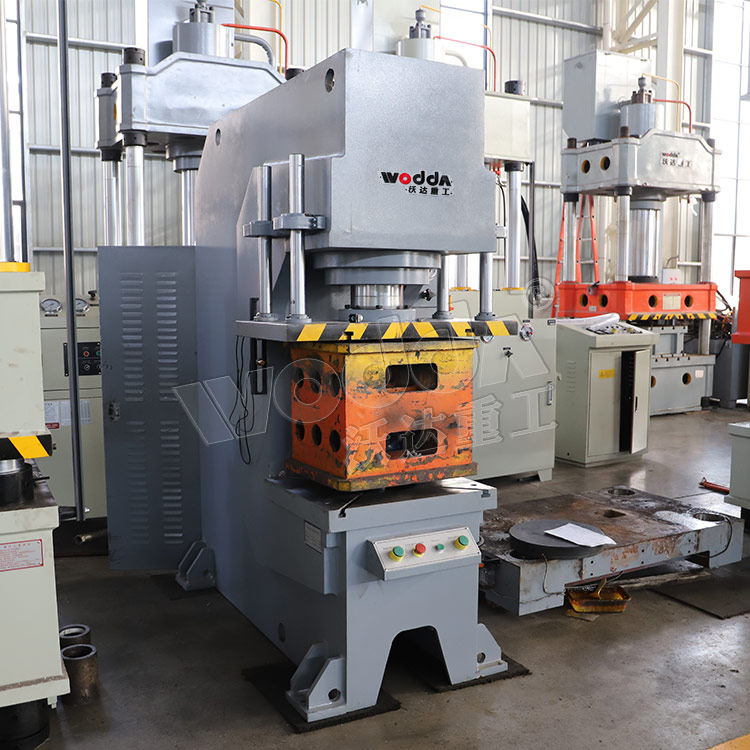 20噸單臂液壓機車間現(xiàn)貨 20噸單臂液壓機車間現(xiàn)貨