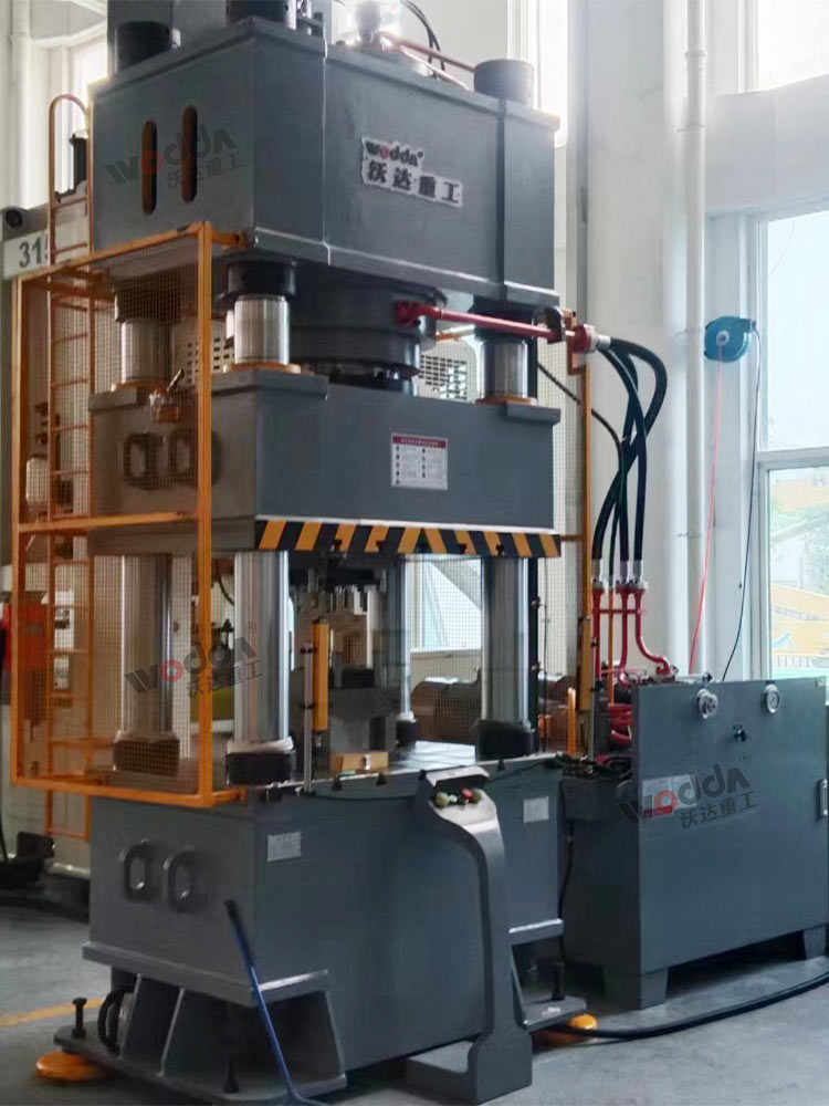 630噸汽車零部件沖壓成型液壓機(jī)客戶現(xiàn)場(chǎng) 630噸汽車零部件沖壓成型液壓機(jī)客戶現(xiàn)場(chǎng)