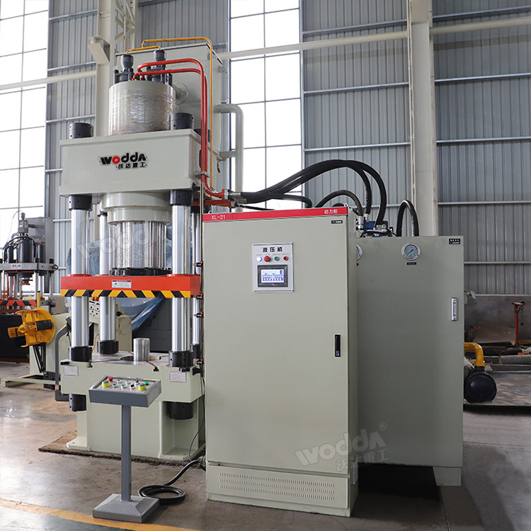 熱模鍛壓力機 熱模鍛壓力機