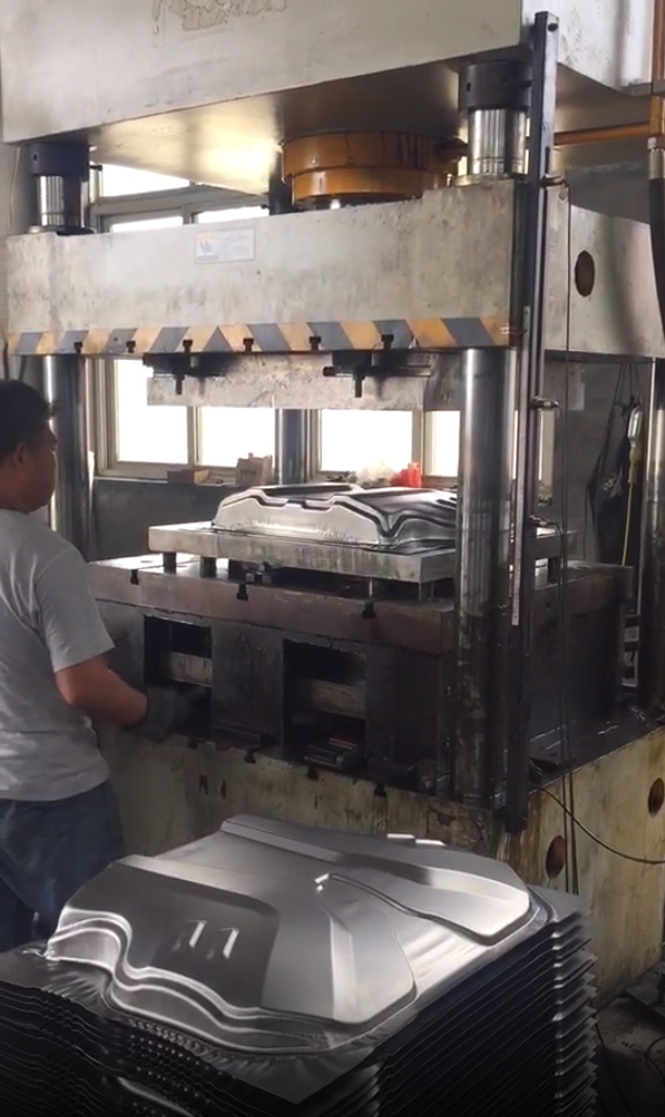 電車(chē)擋風(fēng)板成品 電車(chē)擋風(fēng)板成品