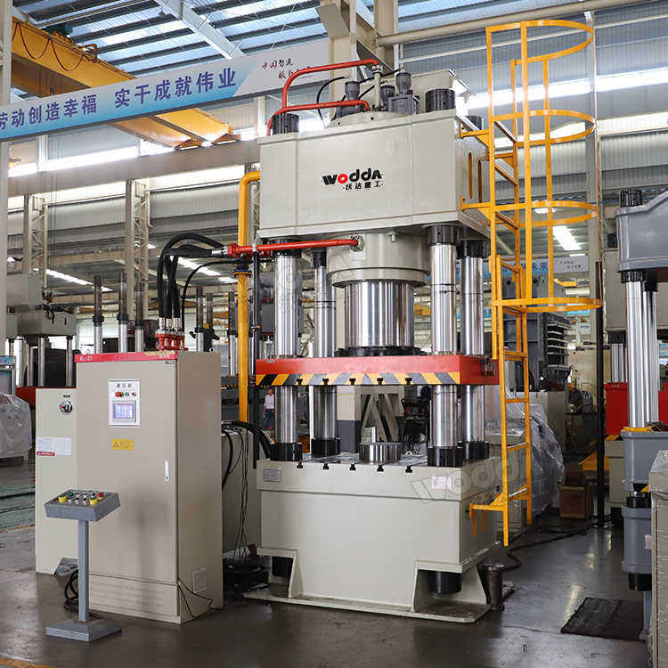 800噸伺服液壓機 800噸伺服液壓機